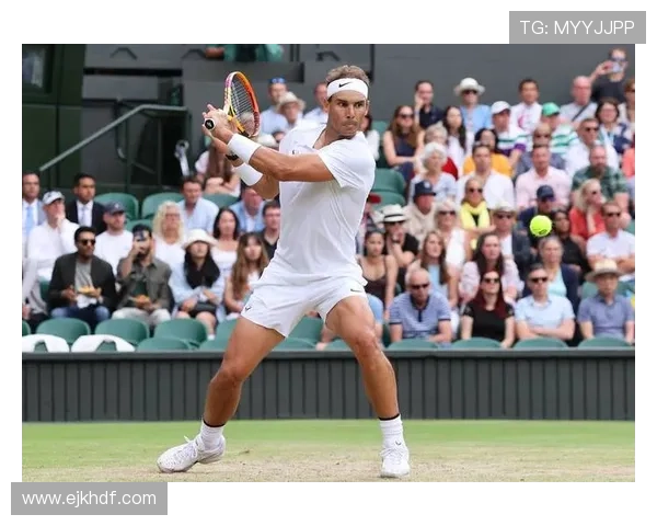 世界网球巡回赛精彩纷呈 纳达尔温网复出之路引发热议 世界网球巡回赛精彩纷呈 纳达尔温网复出之路引发热议