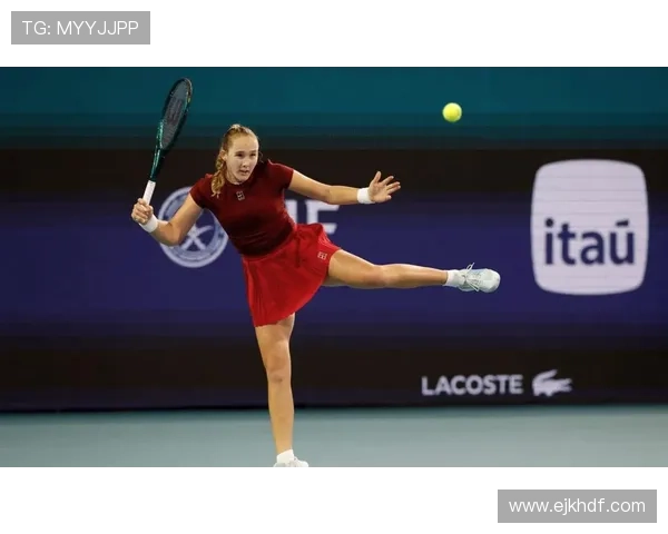 全球网球锦标赛激战正酣 世界顶级选手角逐年度最后荣誉