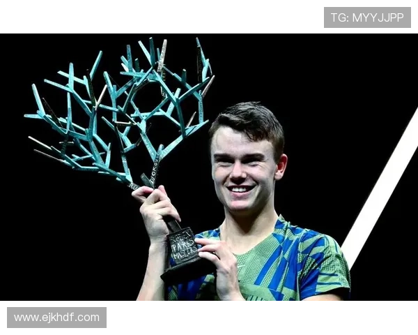 新星强势逆转夺冠引爆本赛季国际网球赛场持续热议风暴震动全球体