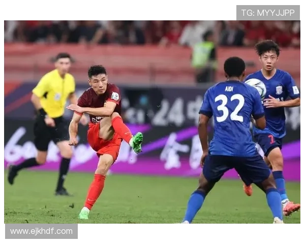 中国男足新帅上任备战世界杯预选赛引发球迷热议期待反弹重塑荣耀