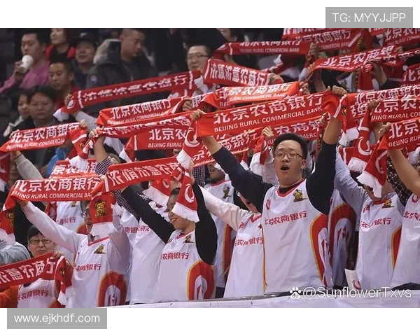 国足迎来关键战役主帅调整战术球迷期待赛场突破新希望全面提升