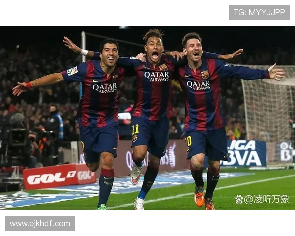 西甲赛季战况激烈 巴萨皇马争冠形势扑朔迷离 球迷热议球队新阵容调整