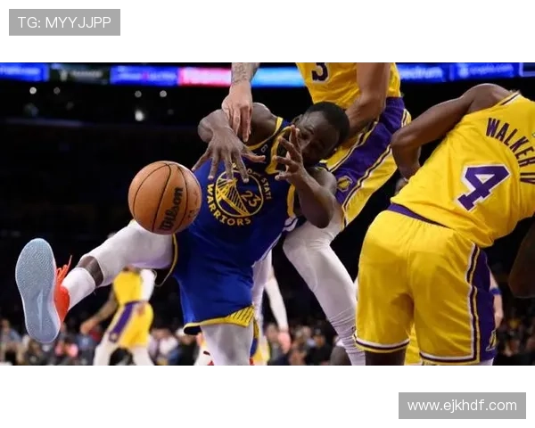 詹姆斯季后赛生涯再创新高 湖人逆转战胜勇士晋级西部决赛